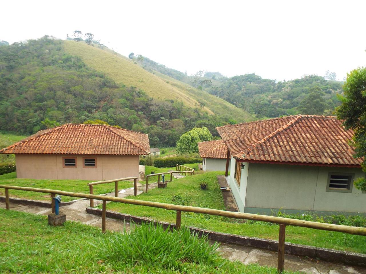 Estrela Da Serra Hotel Fazenda ซานโต อังตัวนิโอ โด ปิงญัล ภายนอก รูปภาพ